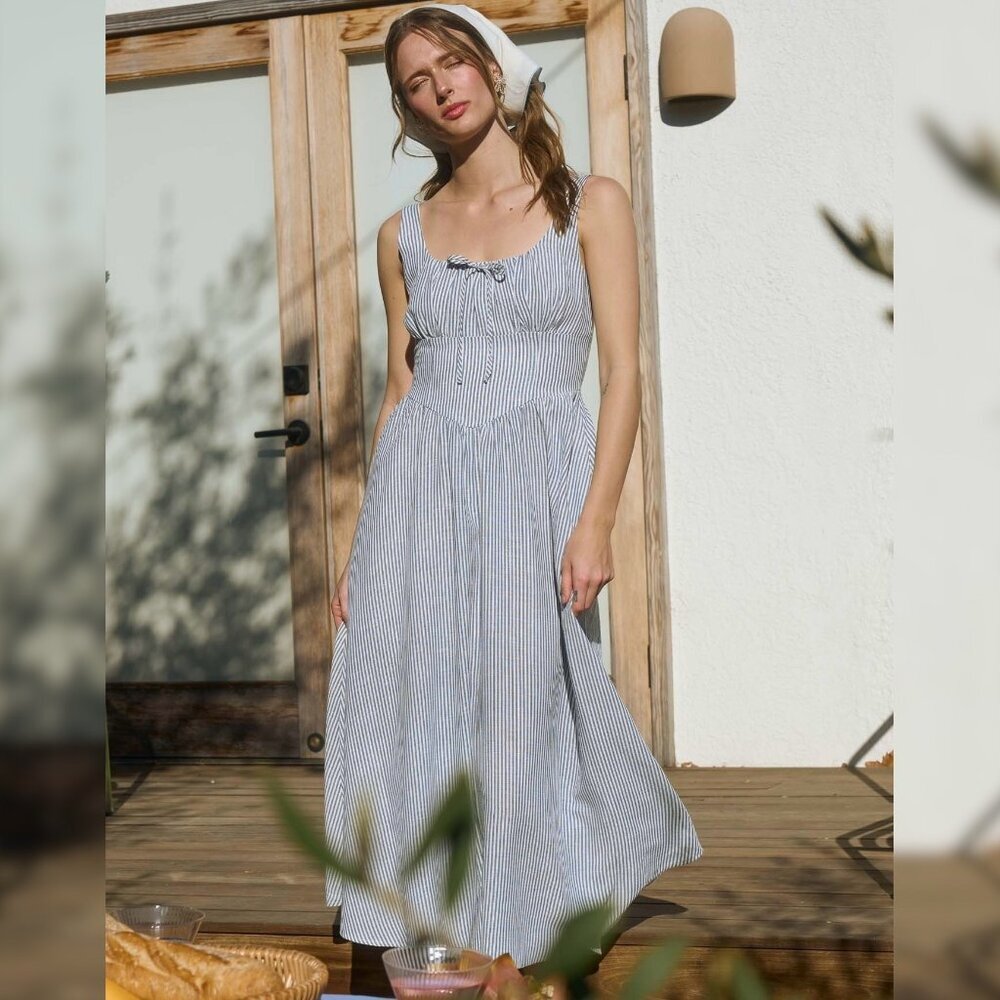 DAY ON THE BOAT STRIPED MIDI DRESS